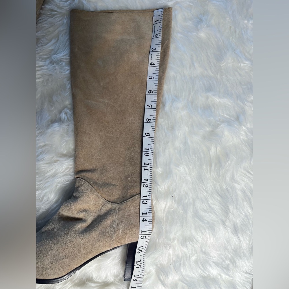 KENNETH COLE POINTED TOE PULL ON SUEDE BOOTS TAN COLOR SIZE 71/2 - Picture 8 of 14